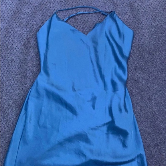 (SOLD DONT BUY) Victoria’s Secret slip dress - Picture 4 of 4